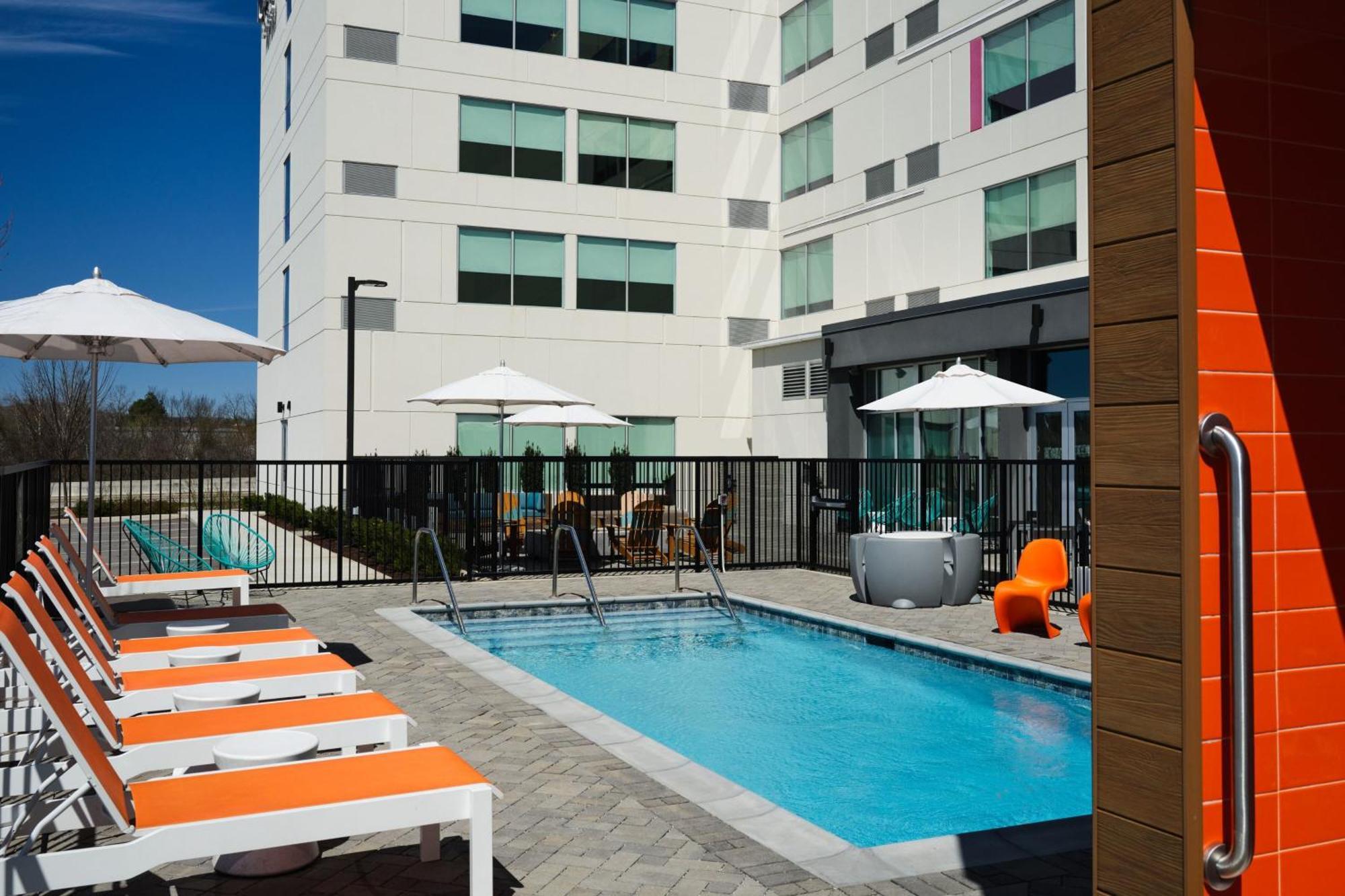 Aloft Knoxville West Exterior foto